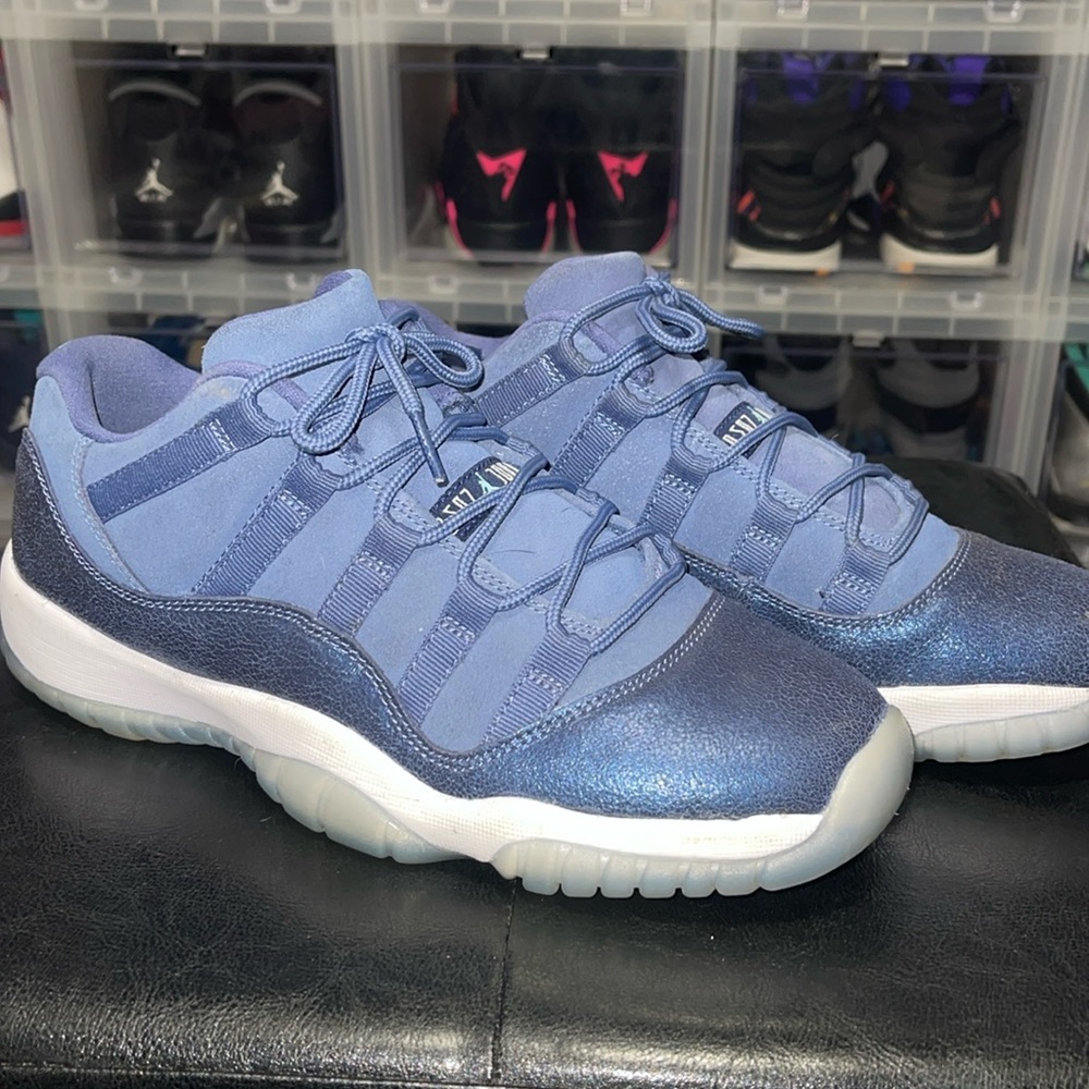 AIR JORDAN 11 RETRO LOW GS 'BLUE MOON'